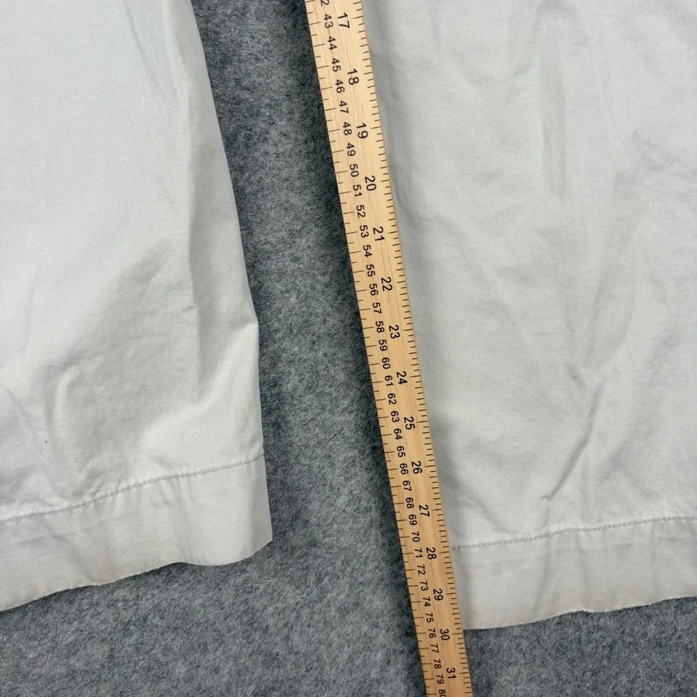 Gap Khakis Relaxed Fit Mens 40x30‎ Beige Chino Pants Cotton Outdoor Beach Casual